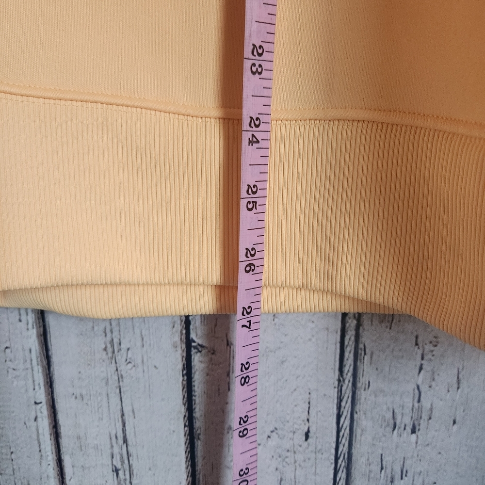 Nike Dri-FIT Peach Oversized Crewneck Sweatshirt Logo Taping Medium RETRO SPORTY - Picture 8 of 9
